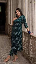 Divastri Women Cotton Rayon Kurta Pant Set