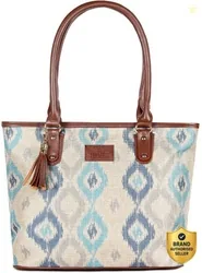 The CLOWNFISH White Women Shoulder Bag Percy Printed Handicraft H...mo
