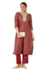 Janasya Women's Maroon Chanderi Silk Embellished Gold Printed Front Slit Kurta Pant Set